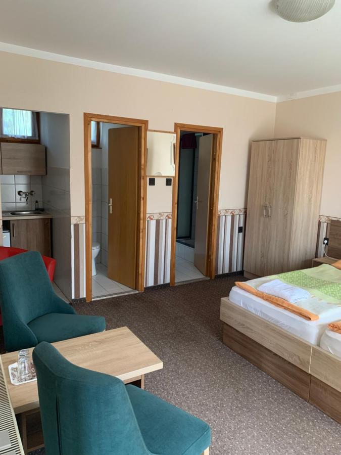 Toth Vendeghaz Hotel Bük Екстериор снимка