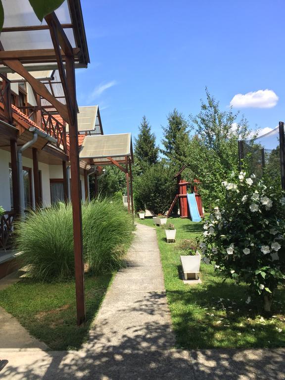 Toth Vendeghaz Hotel Bük Екстериор снимка